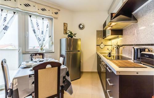 Apartment Peroj VI