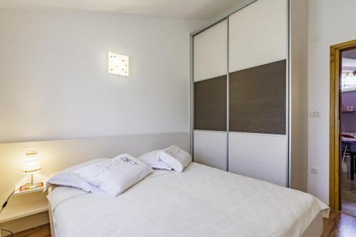 Apartment Stiki?
