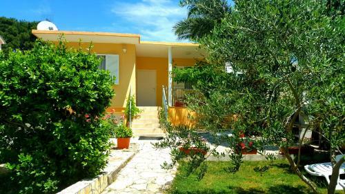 Apartamentos Villa Nela