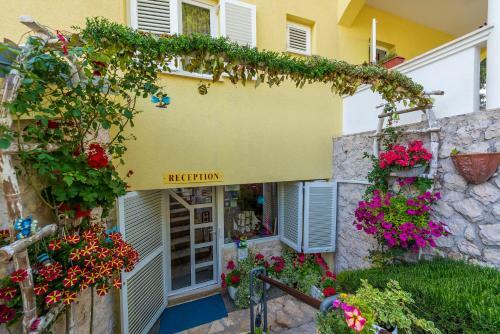 Apartamentos Villa Nela