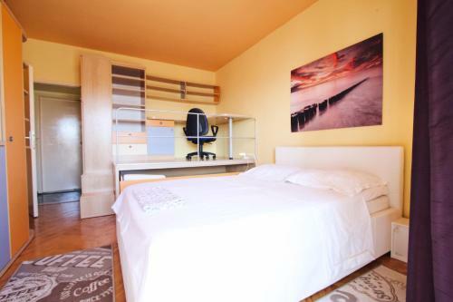 Apartment Mimoza 4