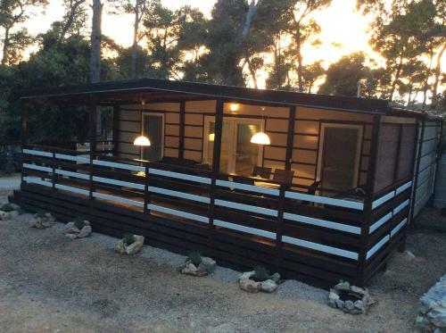 Mobile Home Shelbox