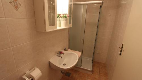Apartment In Malinska/insel Krk 12989