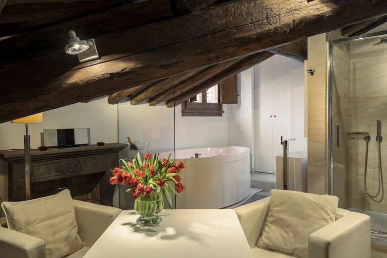 Hotel Boutique Gigli D Oro Suite