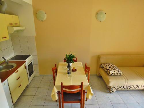 Apartments Srdan