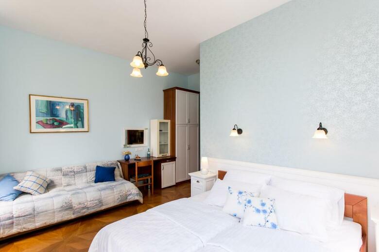 Hostal Rooms Posat