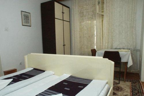 Apartment Selce 2381c
