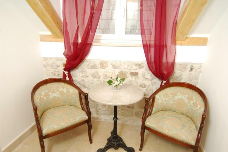 Hostal Villa Sigurata