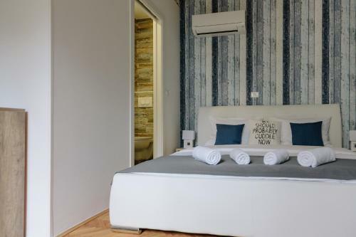Hostal Piranika