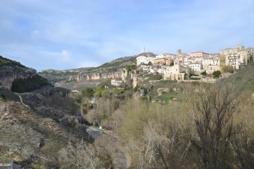 Apartamentos Cuevas Del Escardillo