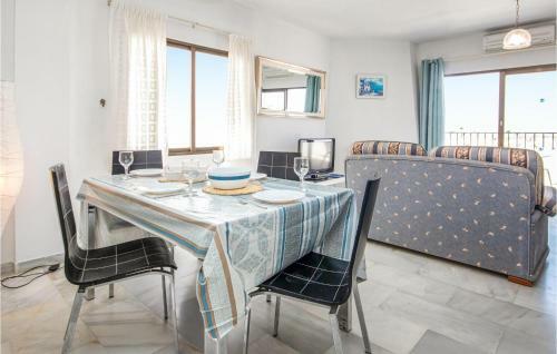 Holiday Apartment Calahonda With A Fireplace 04