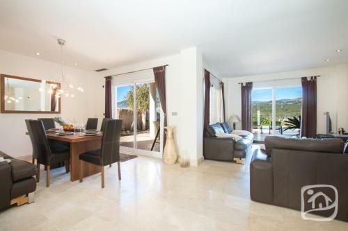 Abahana Villa Wagner