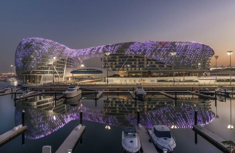 Hotel Yas Viceroy