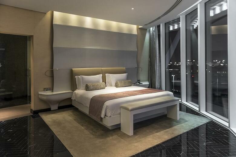 Hotel Yas Viceroy