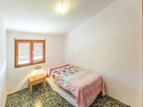 Ten-bedroom Holiday Home In Alcanar Platja