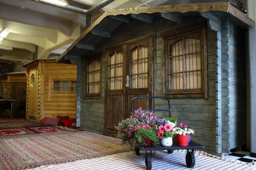 Hostal Guesthouse Little Tundra
