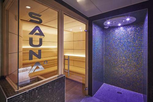 Kyriad Prestige Lyon Est - Saint Priest Eurexpo Hotel And Spa