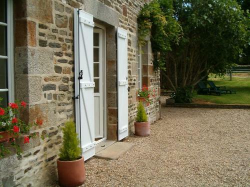 Holiday Home Ch�teau De Bouc�el Mont Saint Michel