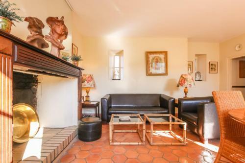 Holiday Home Ch�teau De Bouc�el Mont Saint Michel
