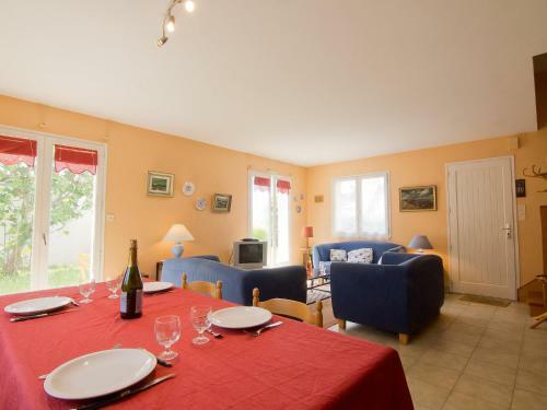 Holiday Home Maison Cosquer