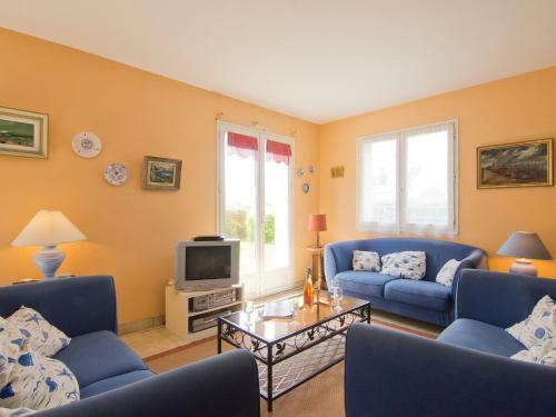 Holiday Home Maison Cosquer