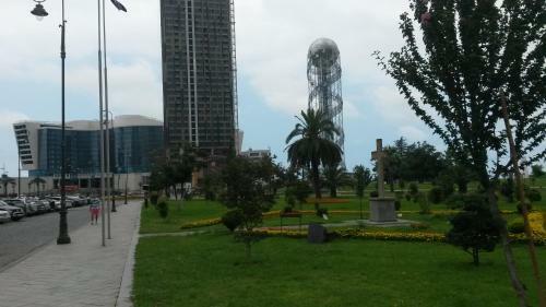 Hostal Aparthotel Melashvili 5