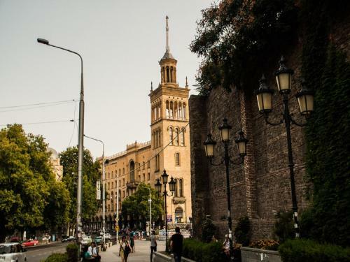 Sweet Apartment In Tbilisi Center