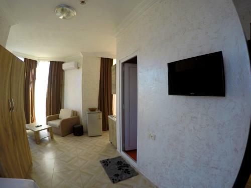 Hostal Hotel Batumi Inn