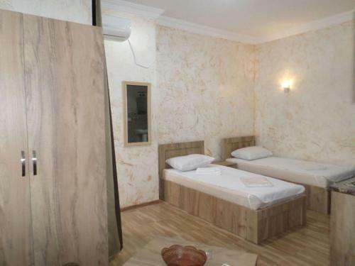 Hostal Hotel Batumi Inn