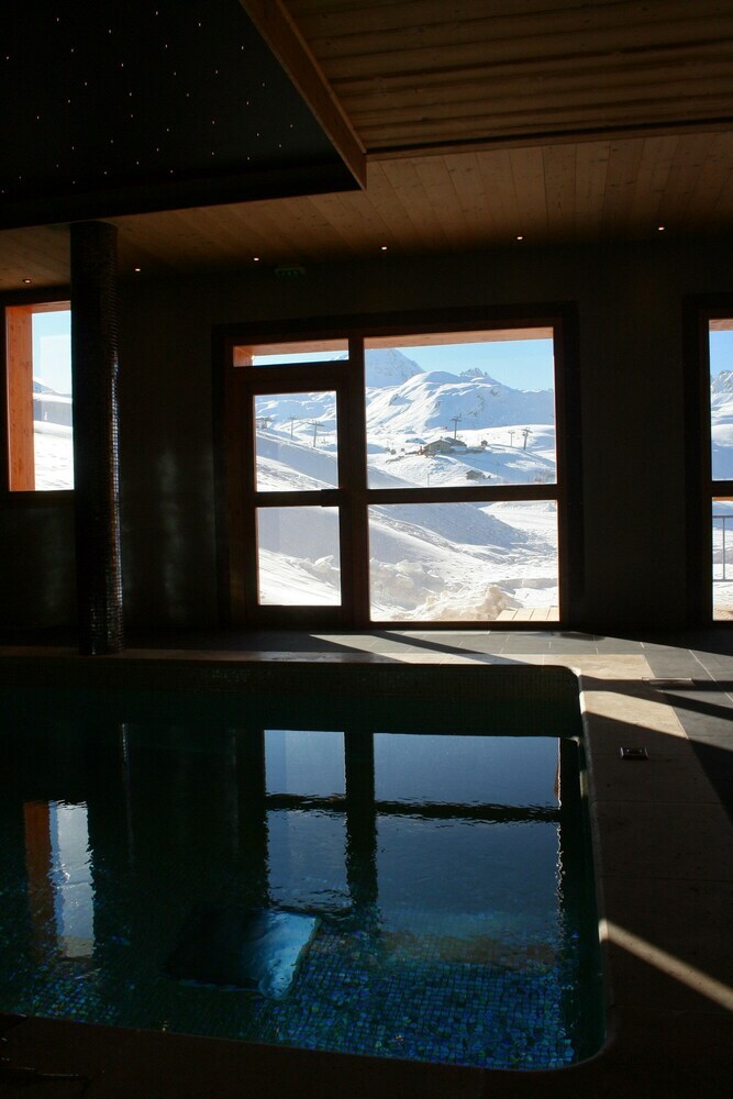 Aparthotel Chalet Des Neiges : La Cime Des Arcs