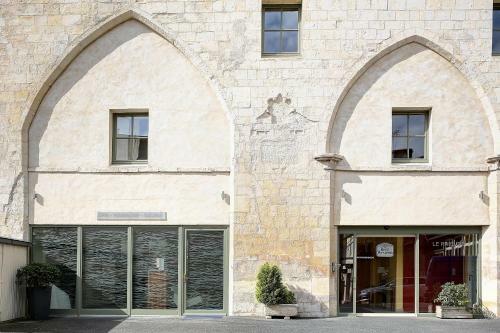 Hotel Best Western Le Dauphin Et Le Spa Du Prieur�