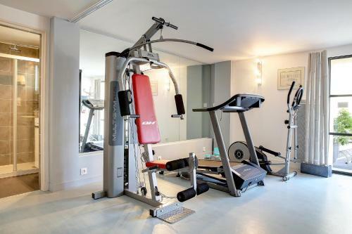Hotel Best Western Le Dauphin Et Le Spa Du Prieur�