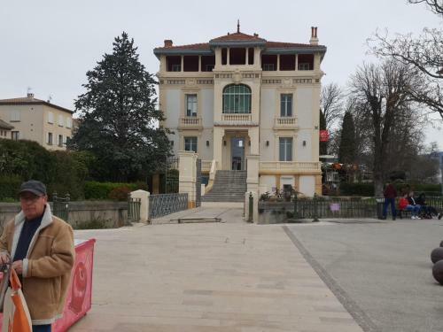 Apartamento Jolie Appartement, L'enclave Des Secrets