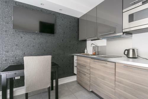 Coeur Urbain Apartments - Place De La Com�die