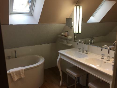 Best Western Premier Grand Monarque Hotel & Spa