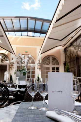 Best Western Premier Grand Monarque Hotel & Spa