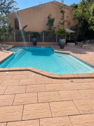 Logis Hotel Le Lonca