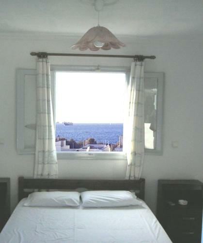 Hostal Spyros Rooms