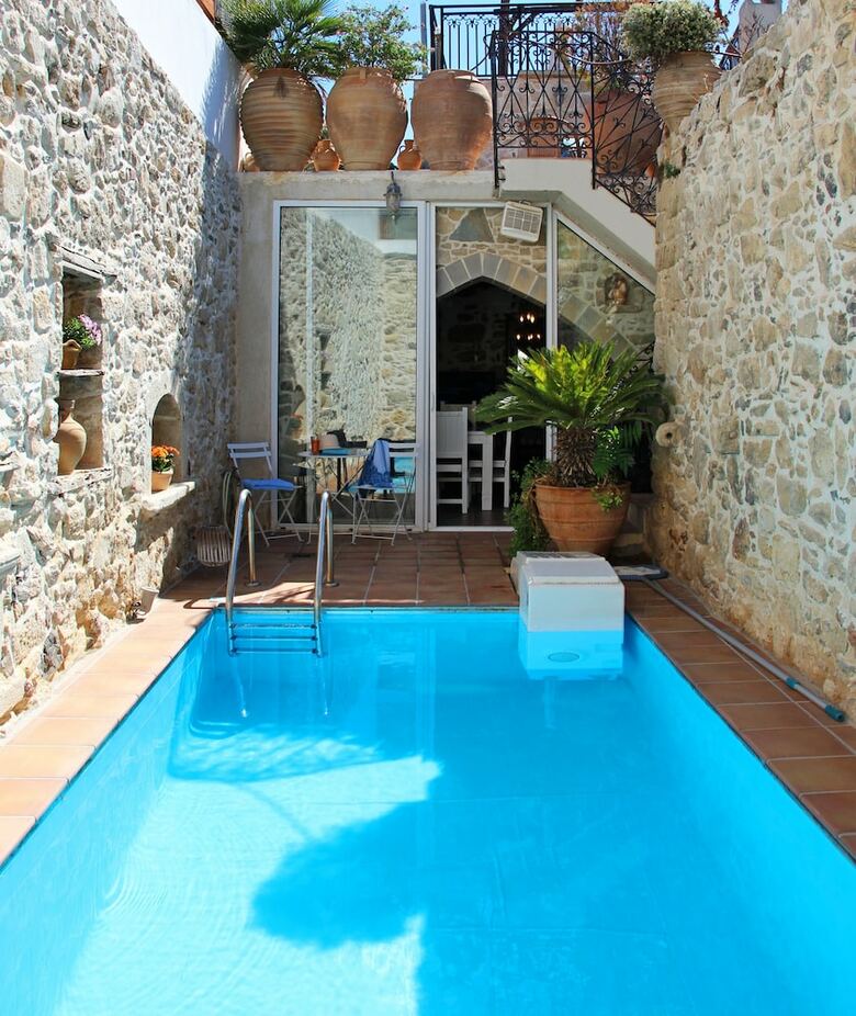 Villa Epimenidis