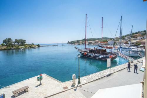 Elena Sea View Apartment