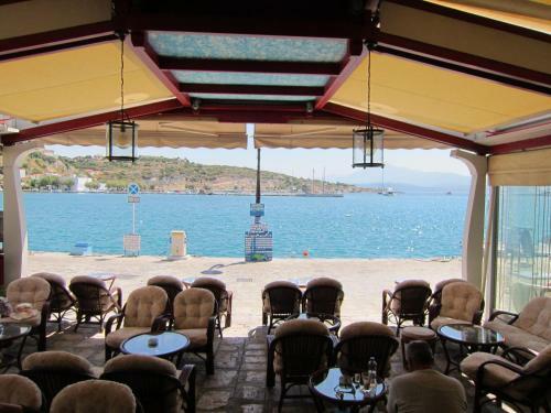 Hostal G. Sandalis Hotel