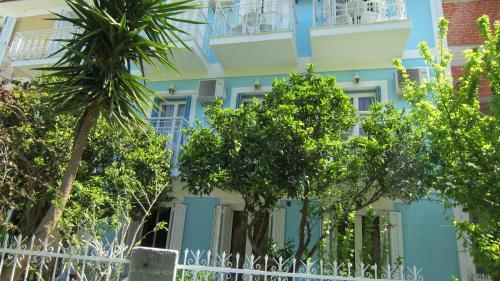 Hostal G. Sandalis Hotel