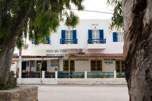 Hotel Manousos' Rooms