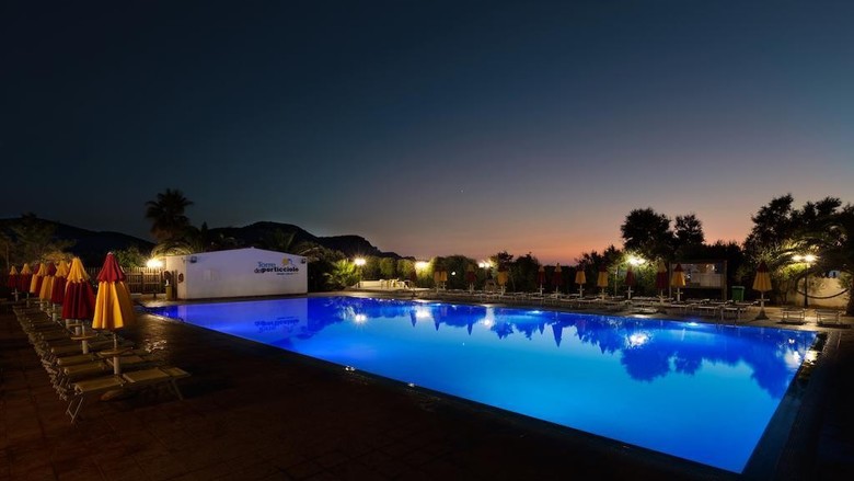 Villaggio Camping Torre Del Porticciolo