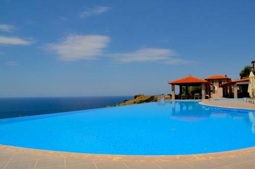Hostal Villa Molivos Castle