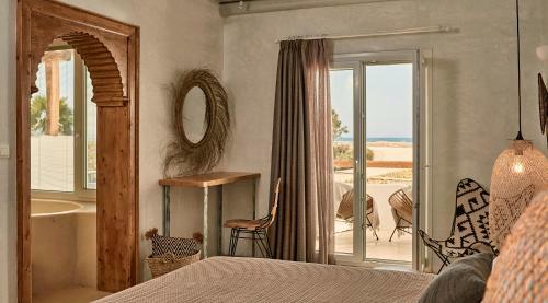 Hotel Naxian On The Beach