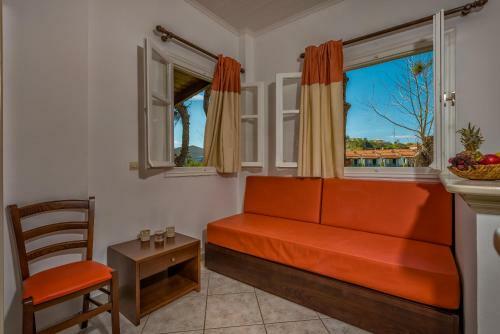 Zarkadis Beach Apartments
