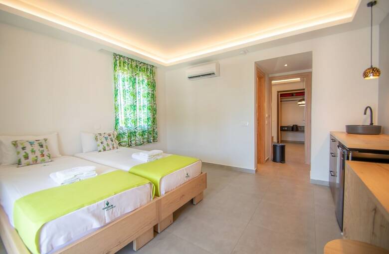 Cactus Hotel