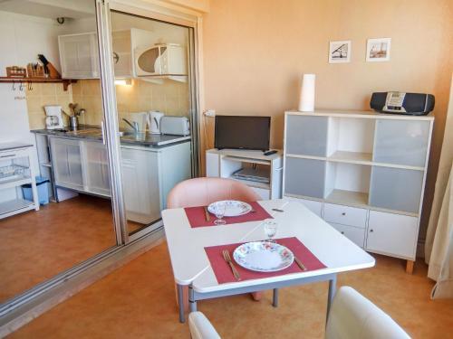 Apartment Marina 2.1