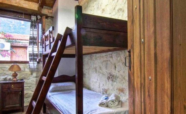 Aparthotel Stone Village Hotel Apartments